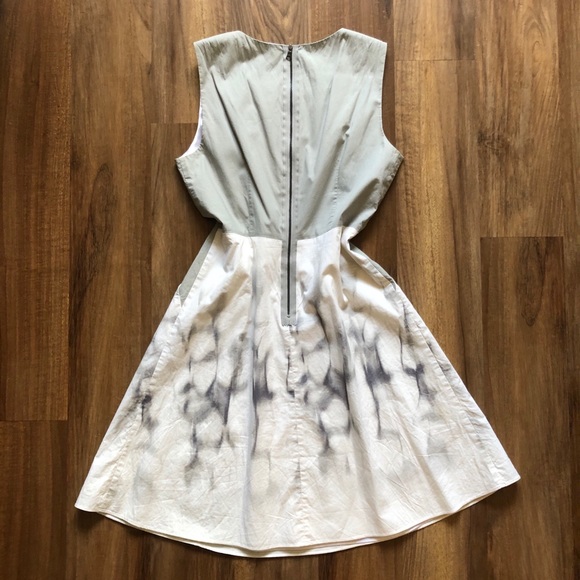 T Tahari Dress 8 - Picture 2 of 8